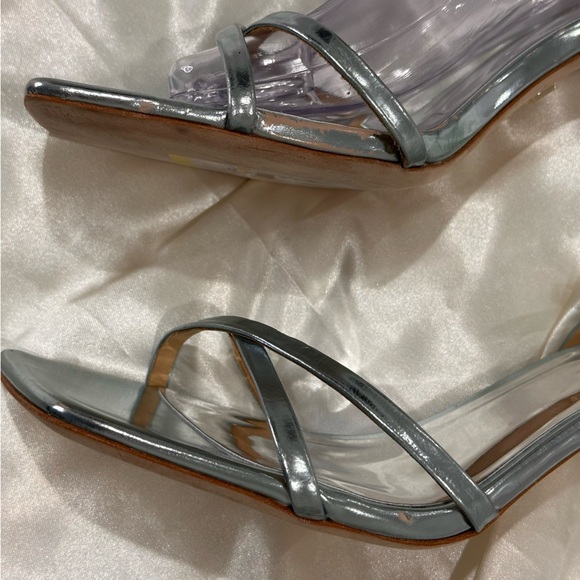 Badgley Mischka Callie Beaded Heel Sandal Bubble Heel Open Toe Metallic Size 9 - Picture 11 of 16